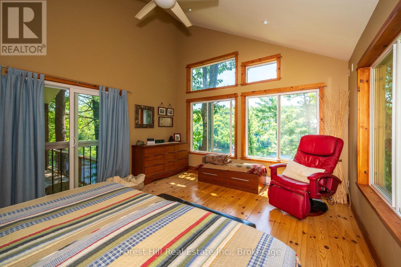 1289 Delbrooke Road, Lake Of Bays, Ontario  P0H 1H0 - Photo 27 - X12454411