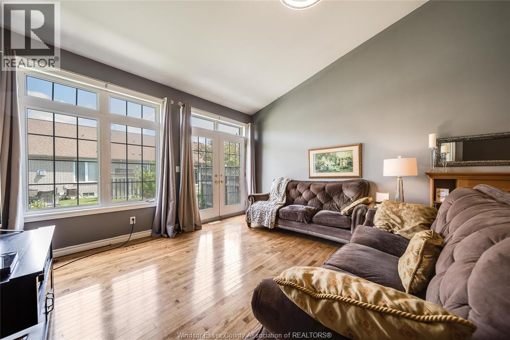 11924 Cobblestone Crescent, Windsor, Ontario N8P 1T7 - Photo 6 - 25031620