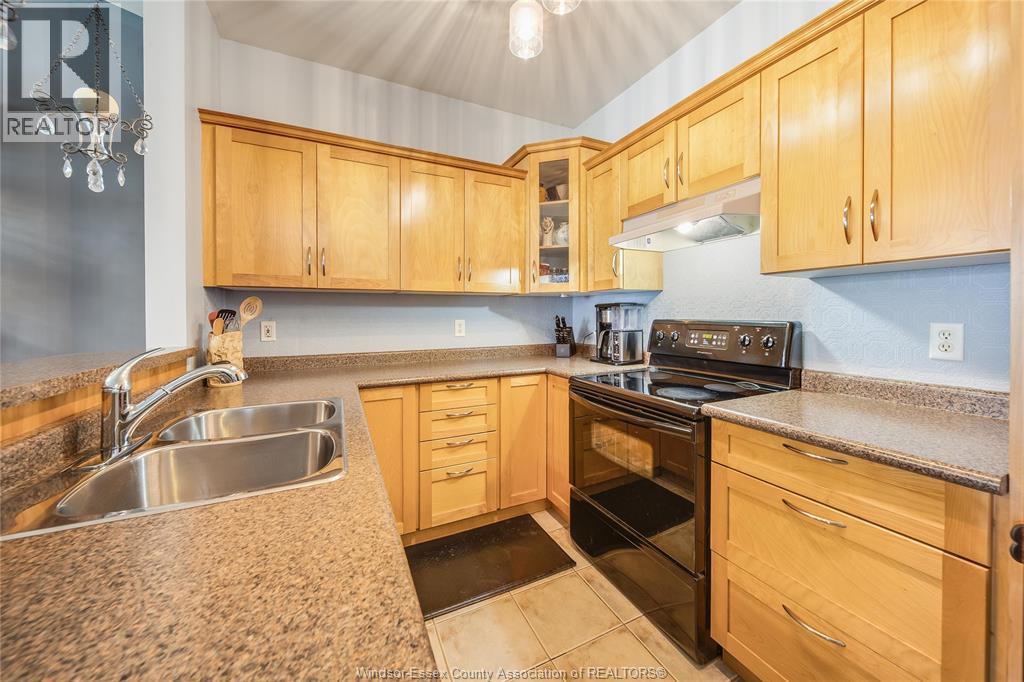 11924 Cobblestone Crescent, Windsor, Ontario N8P 1T7 - Photo 11 - 25031618