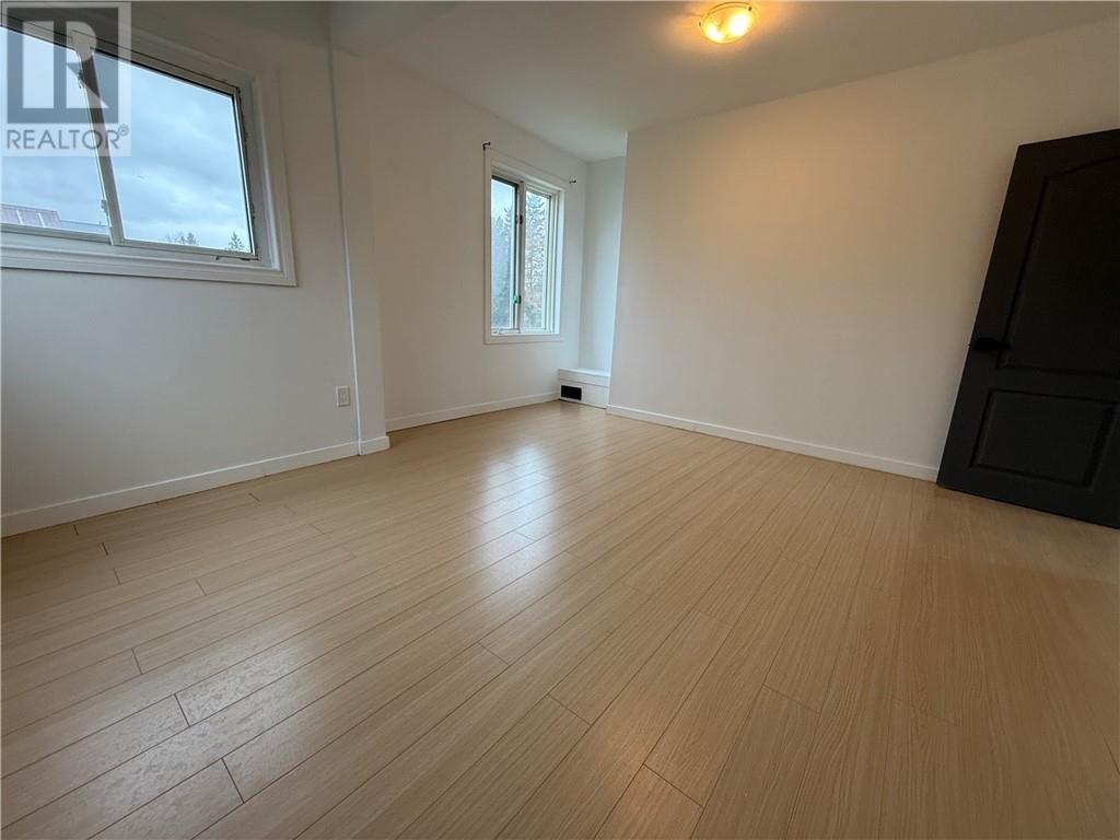 51 Stanhope Avenue, Warren, Ontario  P0M 2N0 - Photo 6 - 2125490