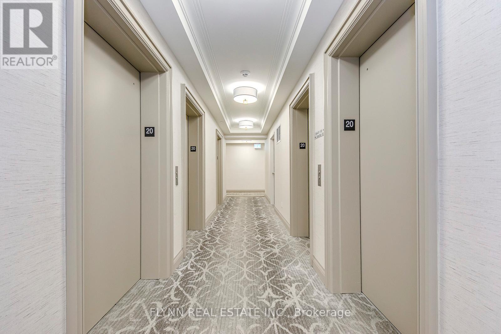 2001 - 36 Elm Drive W, Mississauga (City Centre), Ontario  L5B 0N3 - Photo 8 - W12633174