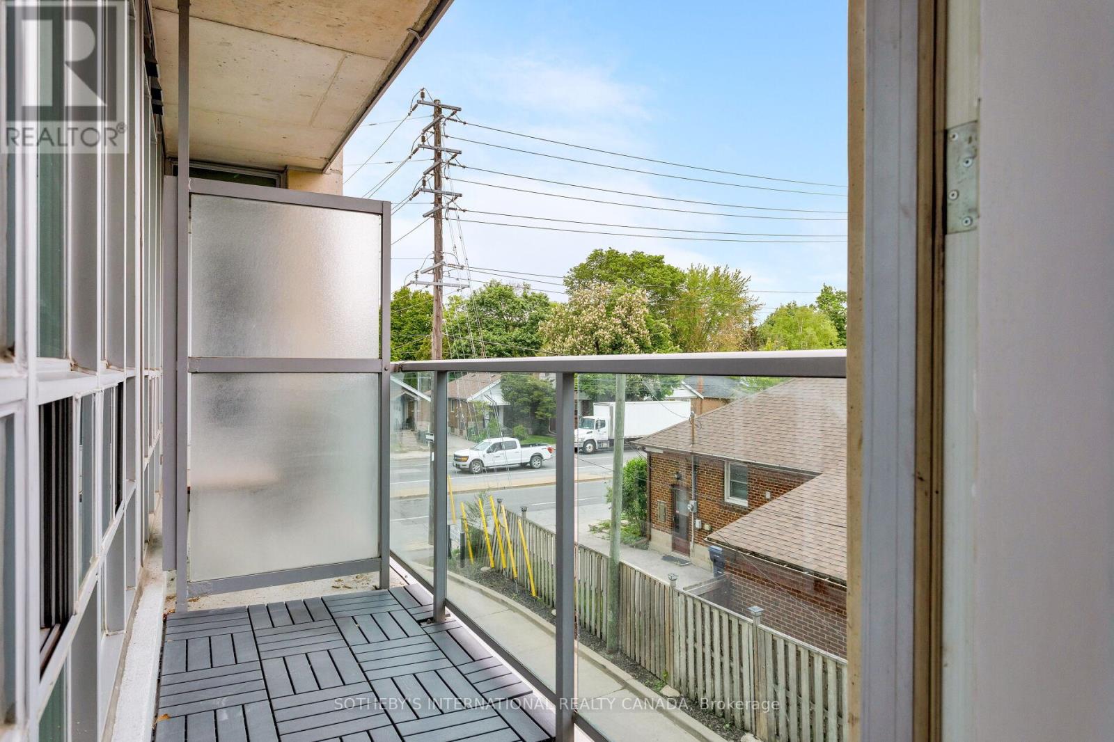 201 - 3391 Bloor Street W, Toronto, Ontario  M8X 1G3 - Photo 13 - W12633176