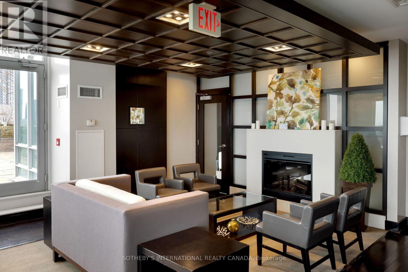 201 - 3391 Bloor Street W, Toronto, Ontario  M8X 1G3 - Photo 33 - W12633176