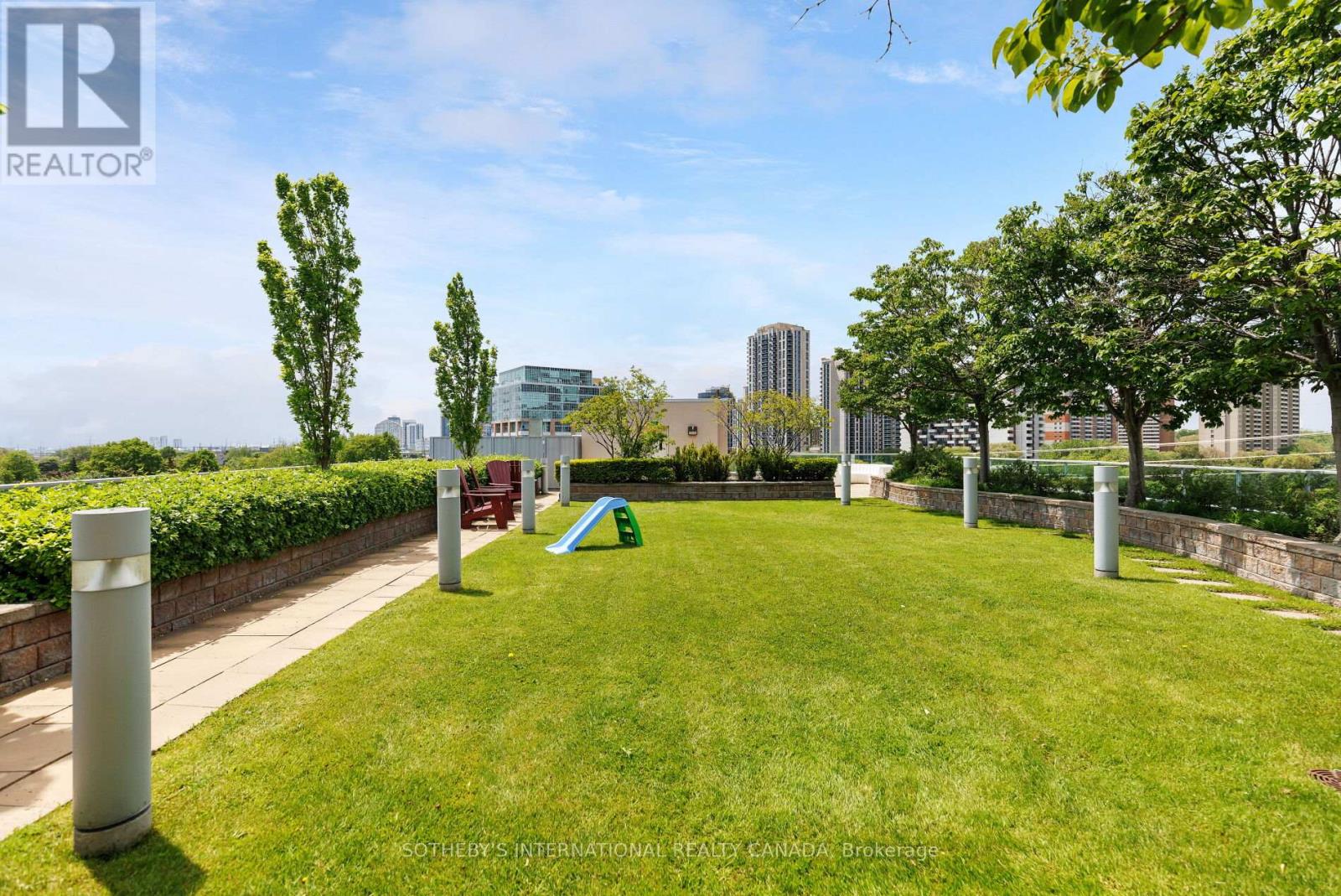 201 - 3391 Bloor Street W, Toronto, Ontario  M8X 1G3 - Photo 38 - W12633176