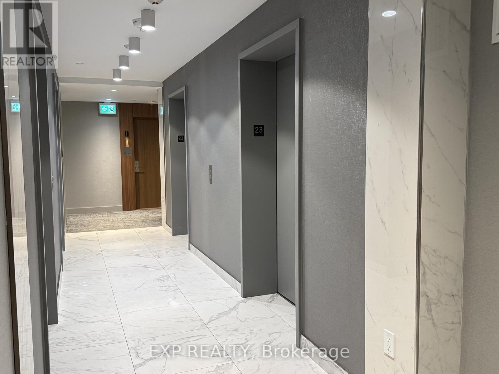 2305 - 1928 Lake Shore Boulevard W, Toronto (South Parkdale), Ontario  M6S 0B1 - Photo 2 - W12633178