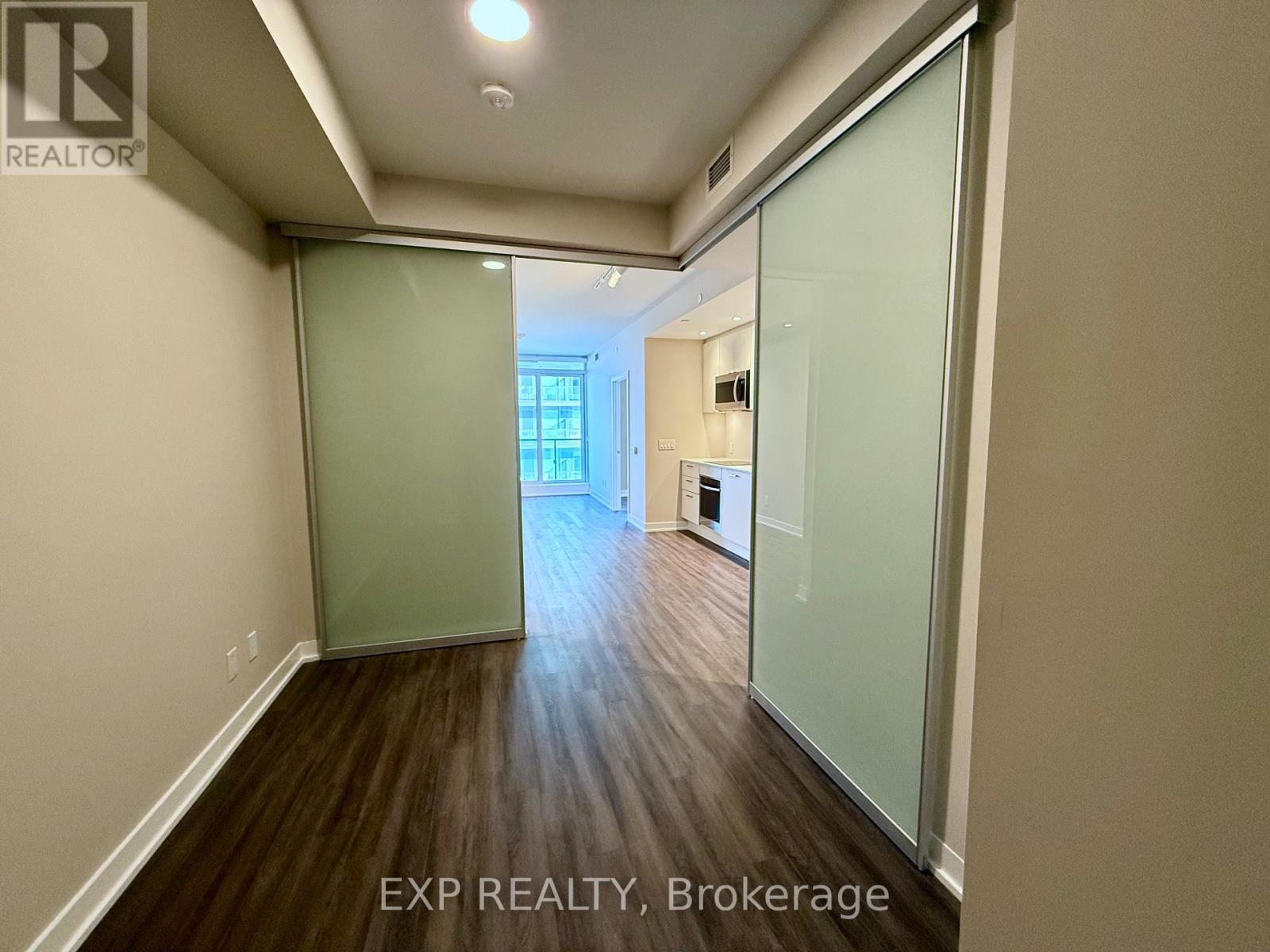 2305 - 1928 Lake Shore Boulevard W, Toronto (South Parkdale), Ontario  M6S 0B1 - Photo 8 - W12633178