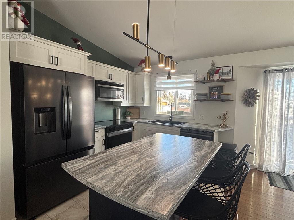 3099 Anizette Street, Chelmsford, Ontario  P0M 1L0 - Photo 14 - 2125904