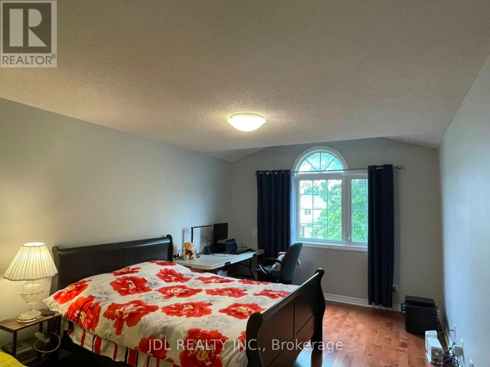 394 Berryhill Drive W, London North, Ontario  N5X 4L4 - Photo 7 - X12633184