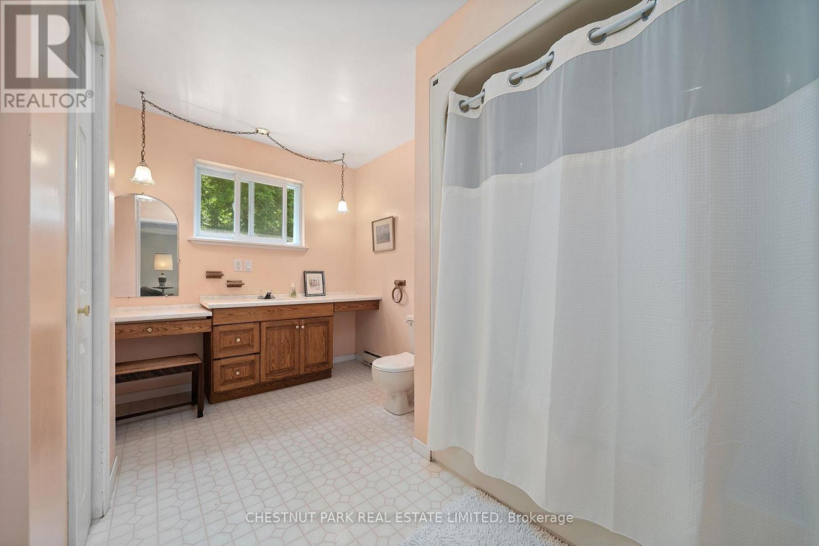 84-88 Munroe Lane, Prince Edward County, Ontario  K0K 2T0 - Photo 20 - X12633198