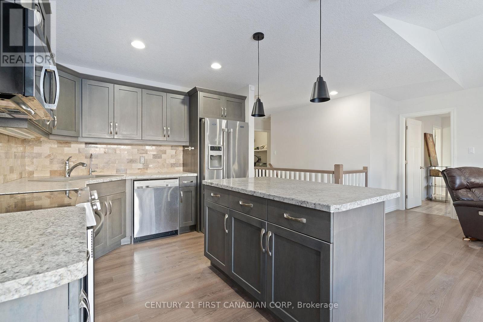 46 Westlake Drive, St. Thomas, Ontario  N5P 0C6 - Photo 17 - X12633210