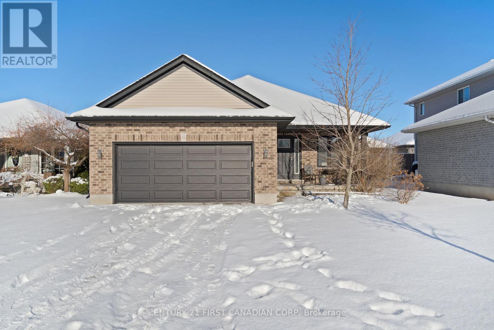 46 Westlake Drive, St. Thomas, Ontario  N5P 0C6 - Photo 2 - X12633210