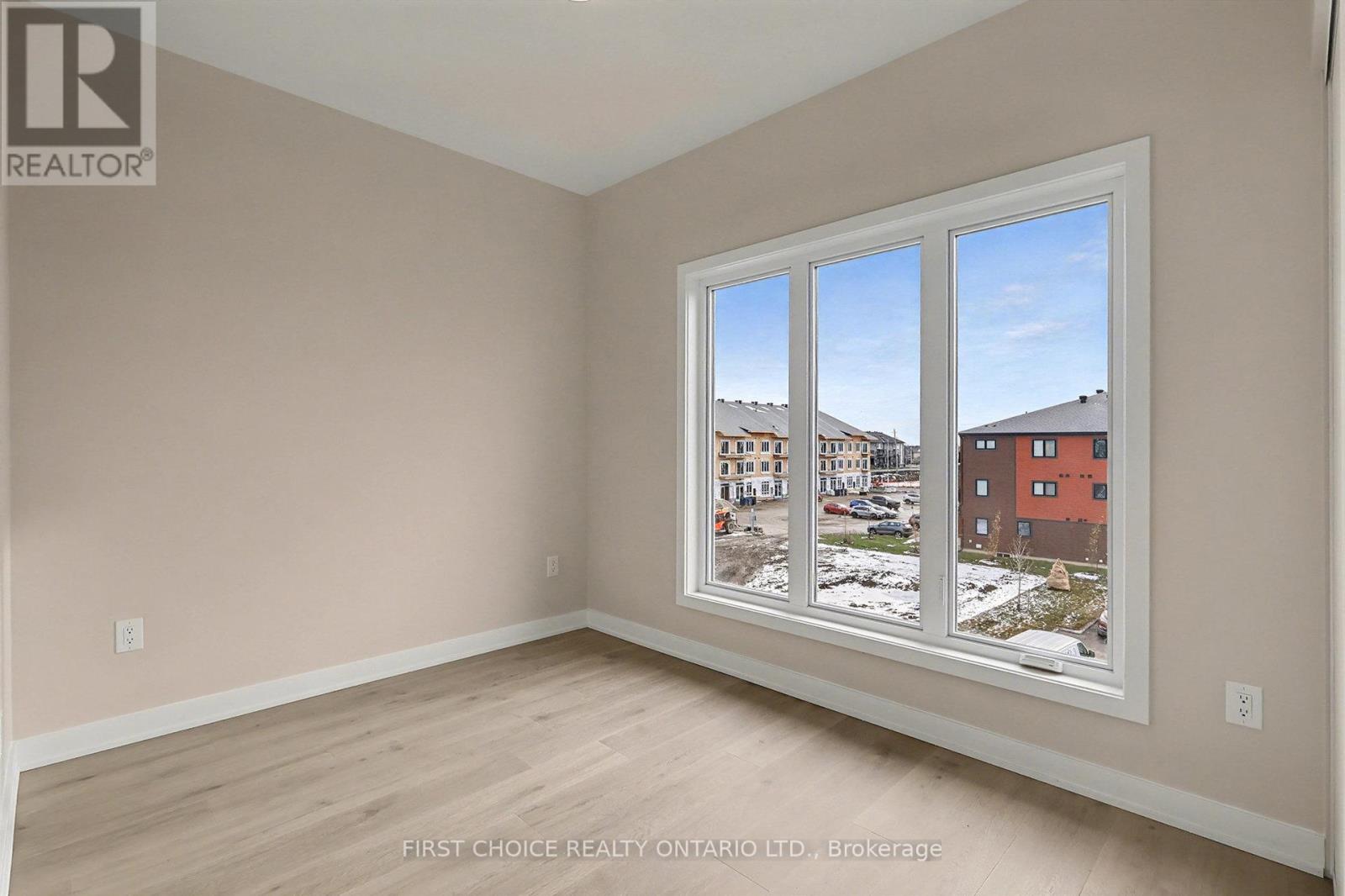 313 - 3600 Brian Coburn Boulevard, Ottawa, Ontario  K4A 3W4 - Photo 6 - X12633196