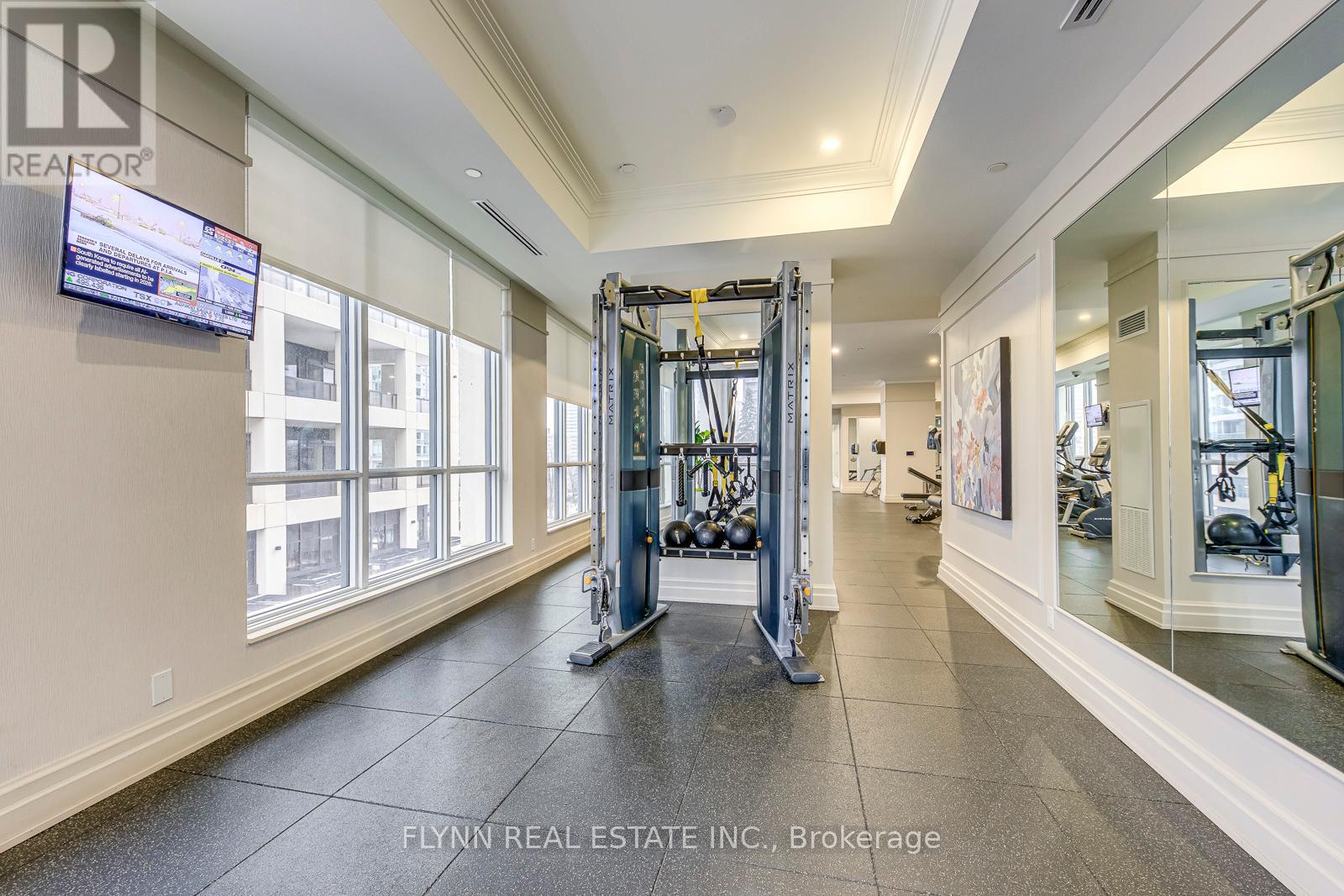 2001 - 36 Elm Drive W, Mississauga (City Centre), Ontario  L5B 0N3 - Photo 35 - W12633174