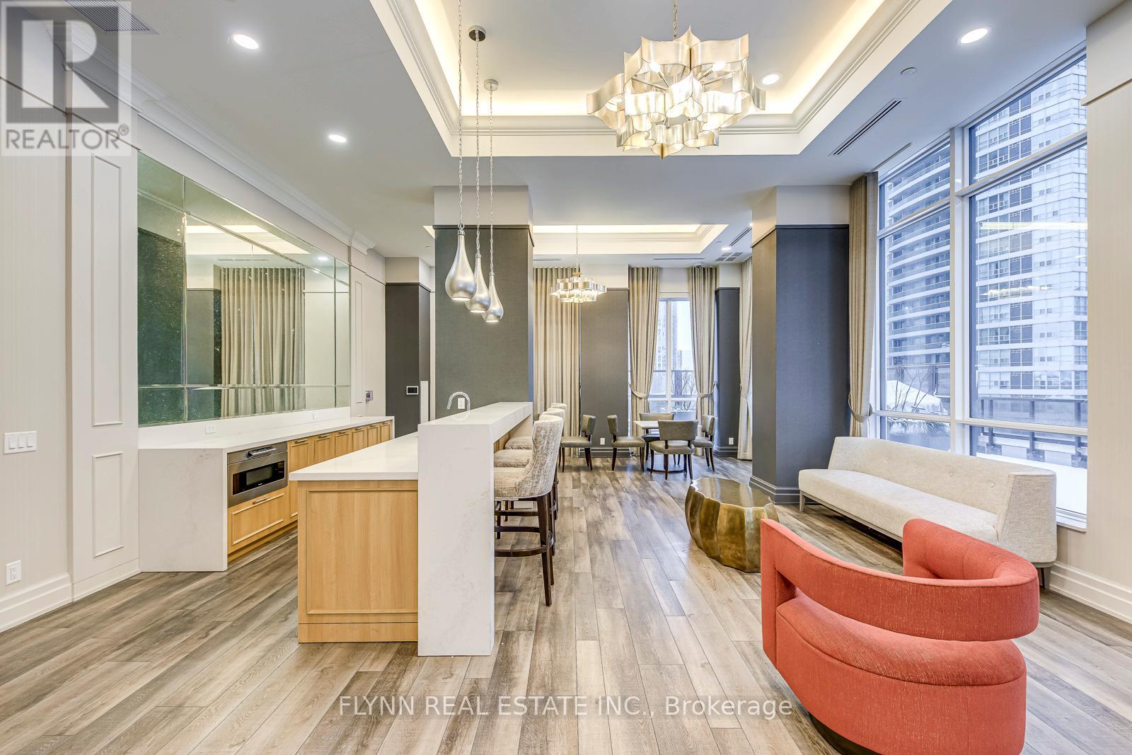 2001 - 36 Elm Drive W, Mississauga (City Centre), Ontario  L5B 0N3 - Photo 40 - W12633174