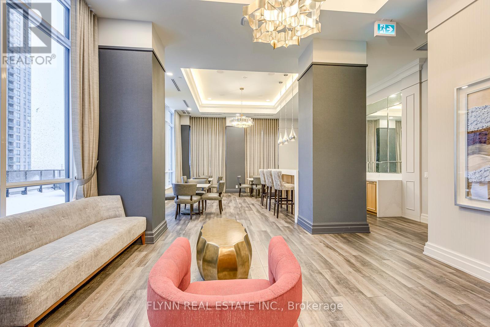 2001 - 36 Elm Drive W, Mississauga (City Centre), Ontario  L5B 0N3 - Photo 41 - W12633174