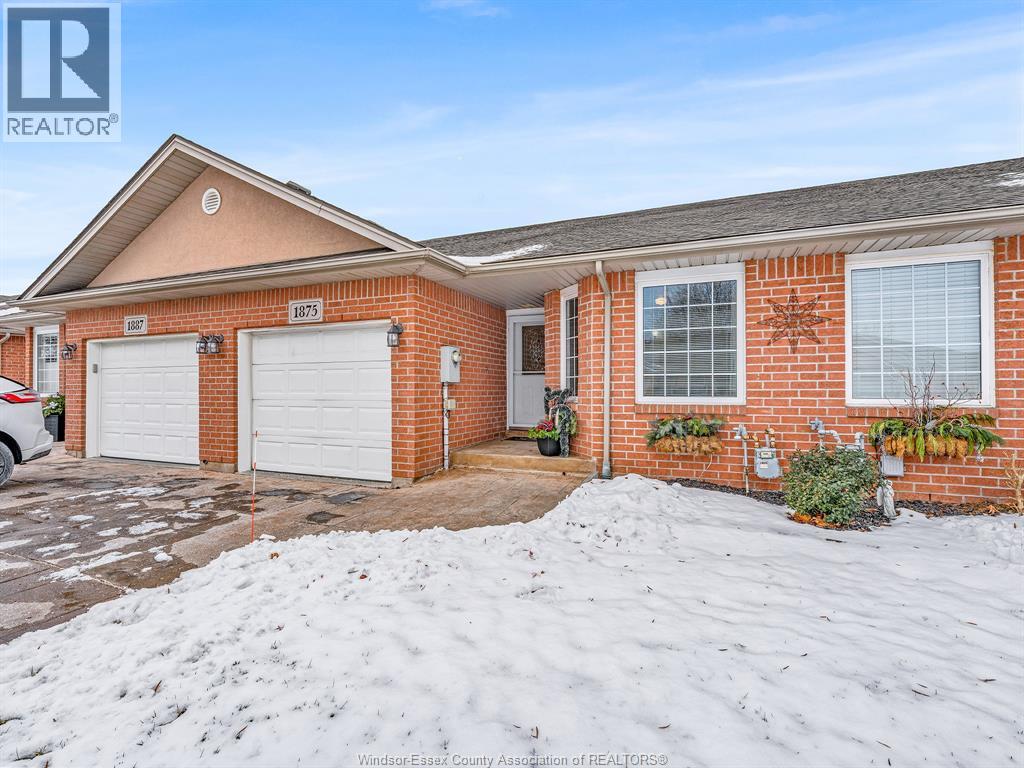 1875 Chateau, windsor, Ontario