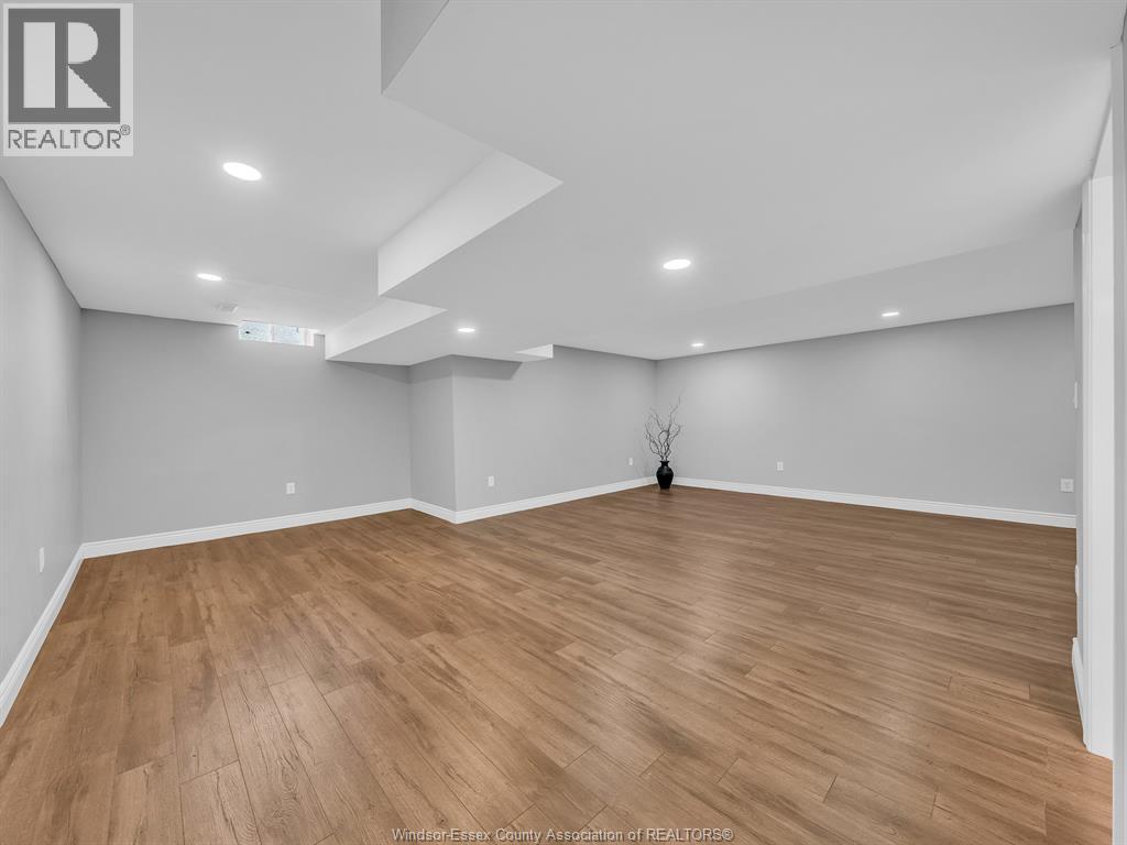 1875 Chateau, Windsor, Ontario N8P 1M6 - Photo 19 - 25031654