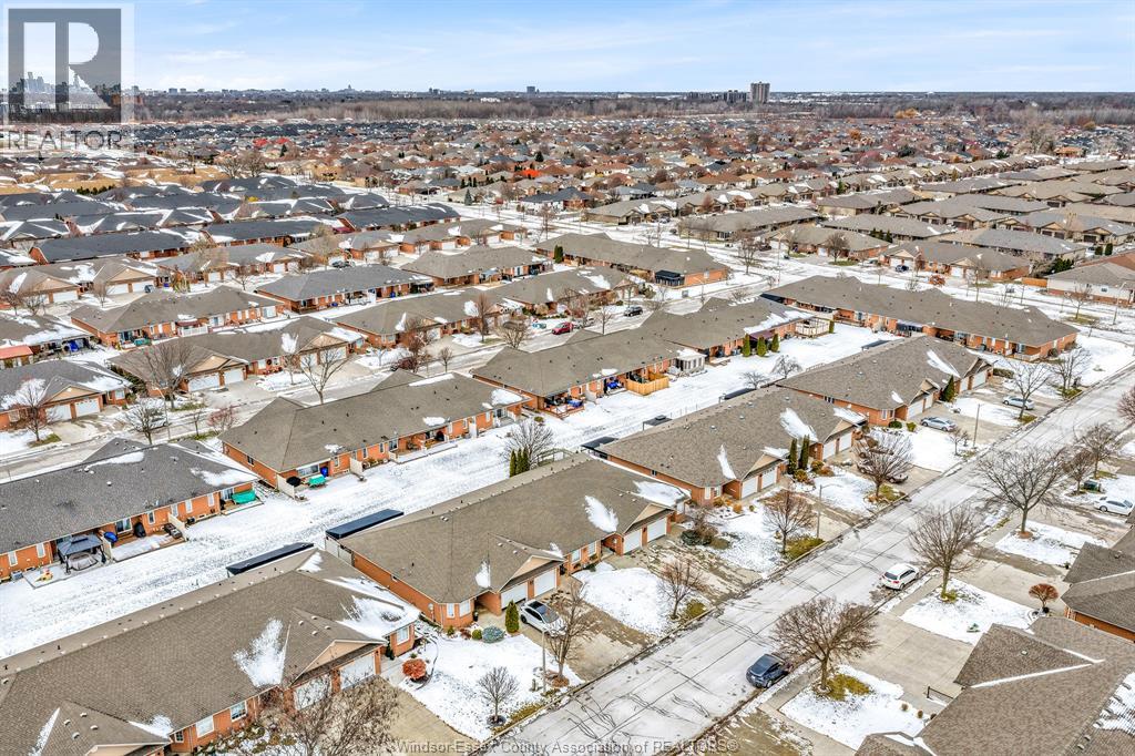 1875 Chateau, Windsor, Ontario N8P 1M6 - Photo 38 - 25031654