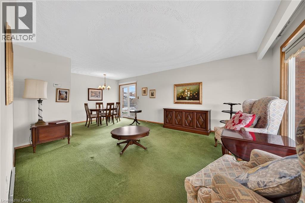 90 Pottruff Road N, Hamilton, Ontario  L8H 2M1 - Photo 12 - 40793842