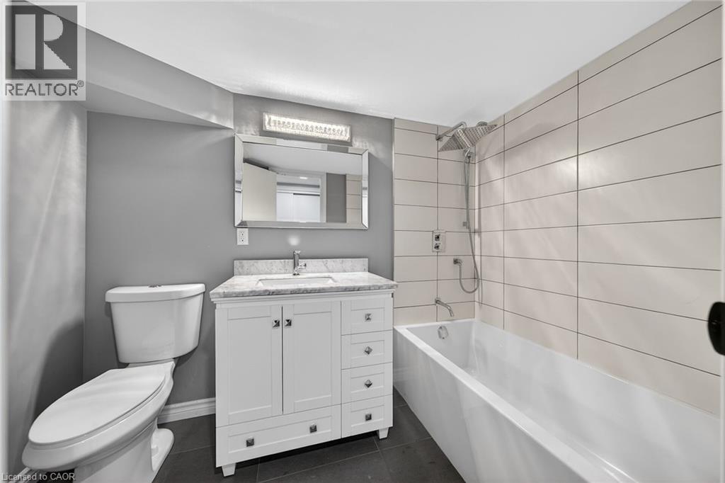 90 Pottruff Road N, Hamilton, Ontario  L8H 2M1 - Photo 24 - 40793842