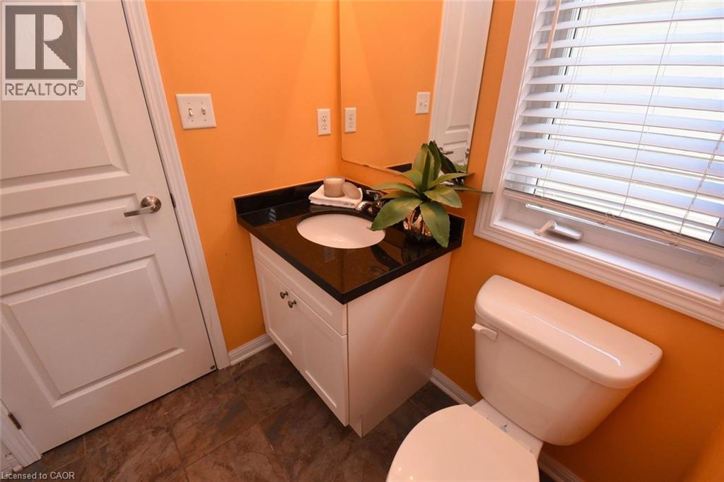 38 Cranston Street, Ancaster, Ontario  L9K 0E3 - Photo 4 - 40793893