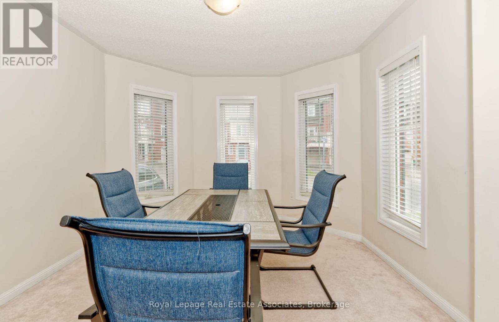 440 Dalhousie Gate, Milton, Ontario  L9T 8G6 - Photo 11 - W12633204