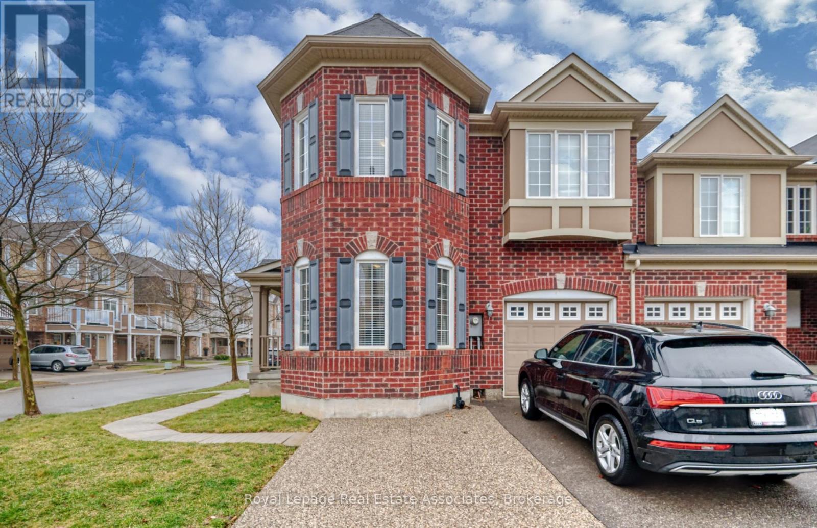 440 Dalhousie Gate, Milton, Ontario  L9T 8G6 - Photo 2 - W12633204