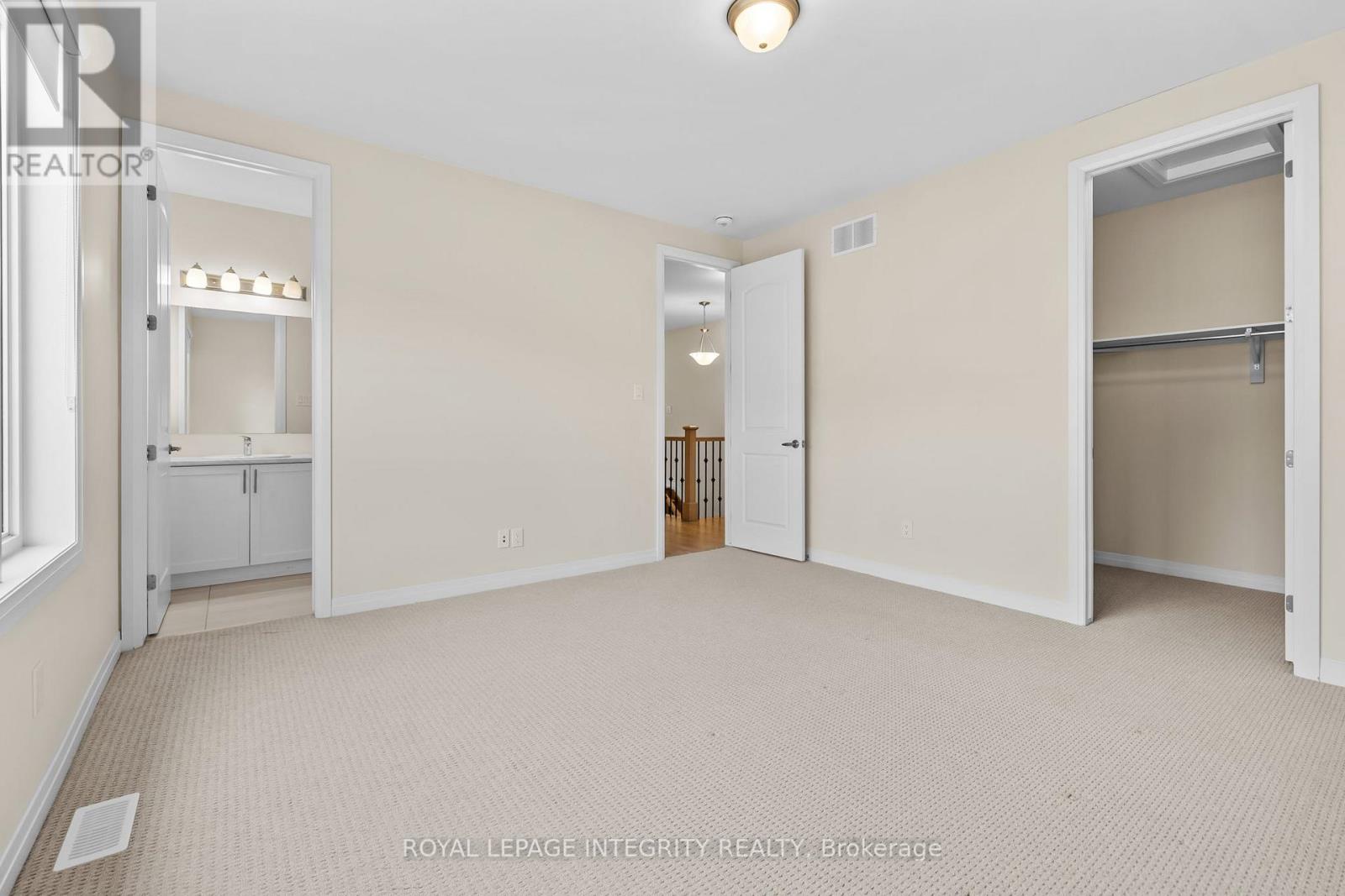 807 Mercier Crescent E, Ottawa, Ontario K1W 1E6 - Photo 24 - X12469893