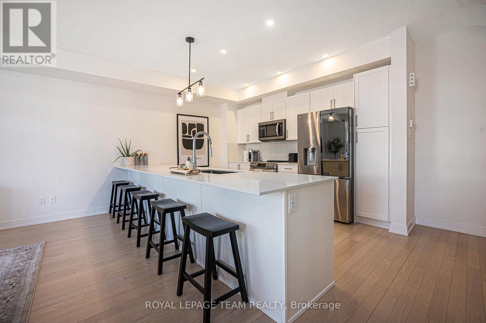 58 Arinto Place, Ottawa, Ontario  K2S 2R7 - Photo 11 - X12633220