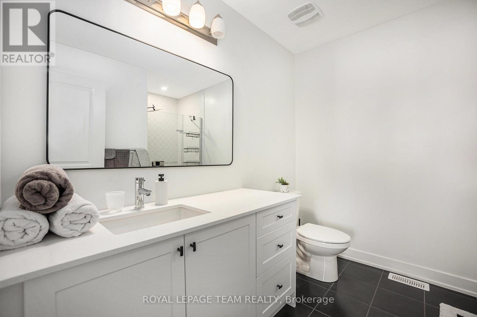 58 Arinto Place, Ottawa, Ontario  K2S 2R7 - Photo 20 - X12633220
