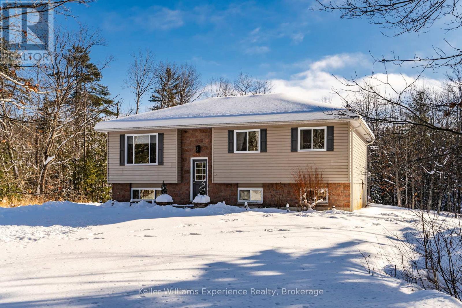 2891 BRADY DRIVE, Severn, Ontario