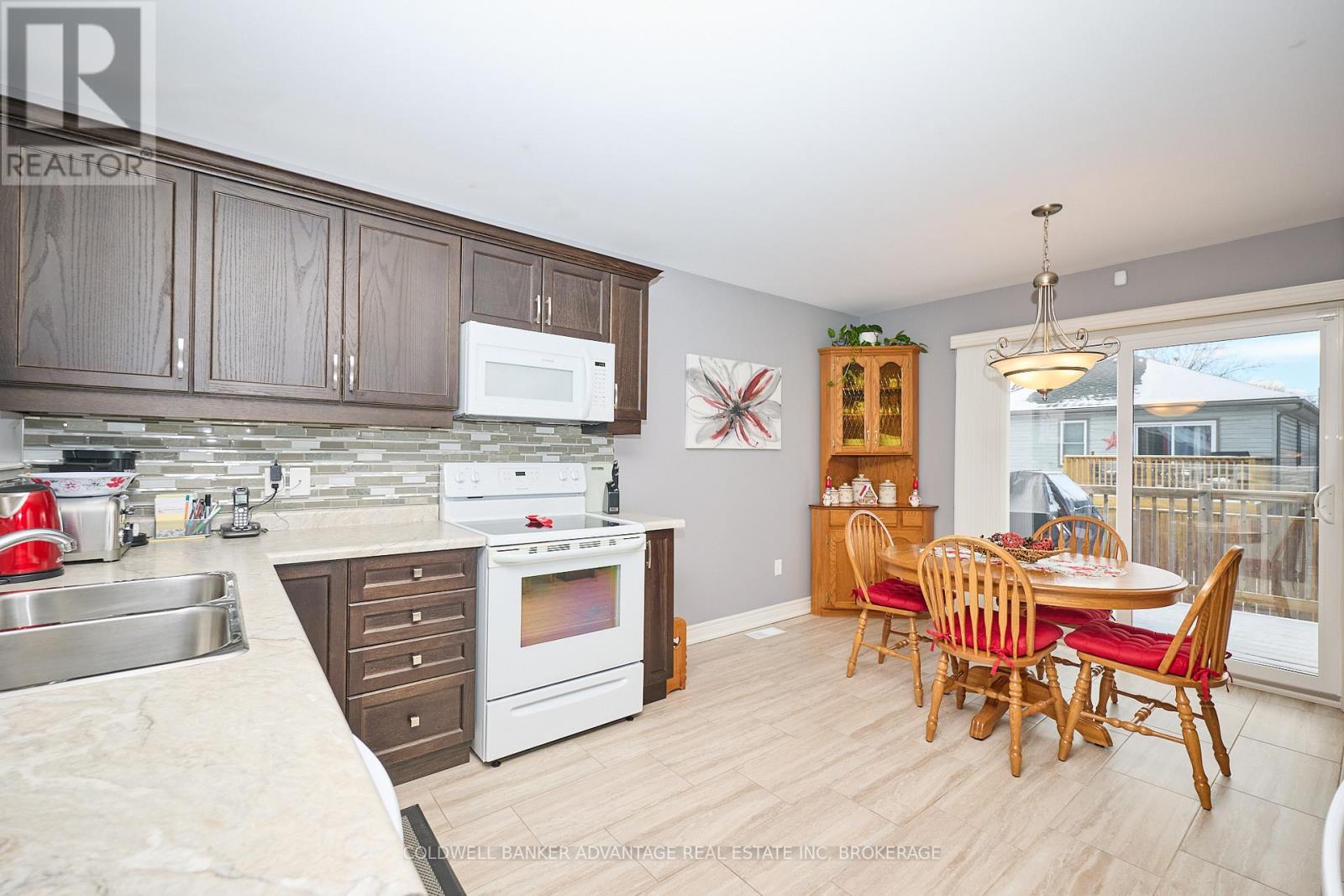 91 Scholfield Avenue S, Welland (Lincoln/crowland), Ontario  L3B 1N4 - Photo 10 - X12633218