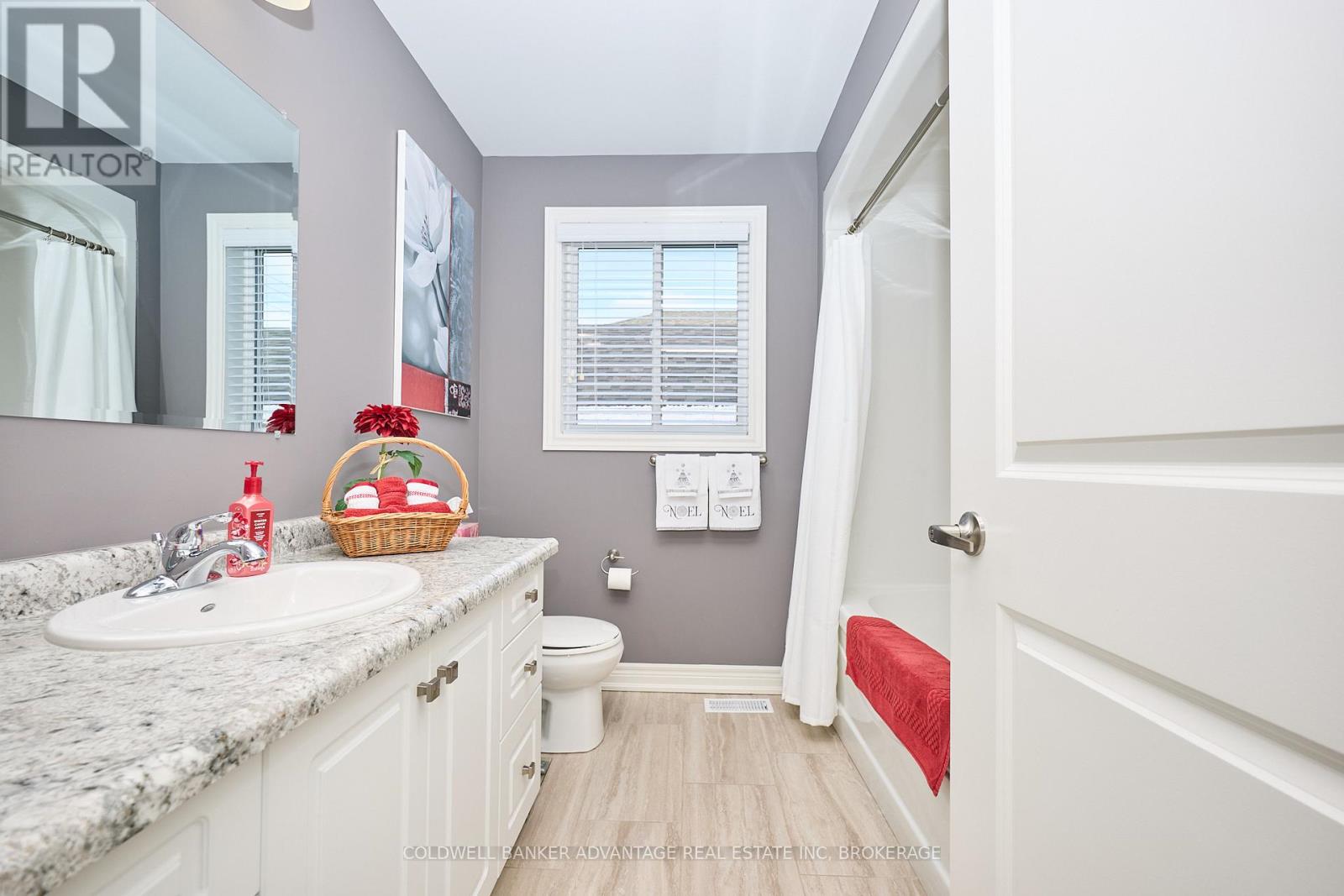 91 Scholfield Avenue S, Welland (Lincoln/crowland), Ontario  L3B 1N4 - Photo 19 - X12633218