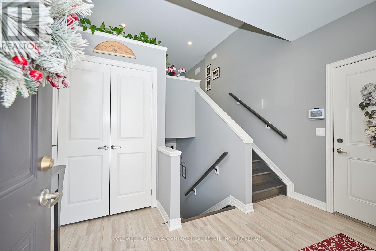 91 Scholfield Avenue S, Welland (Lincoln/crowland), Ontario  L3B 1N4 - Photo 5 - X12633218