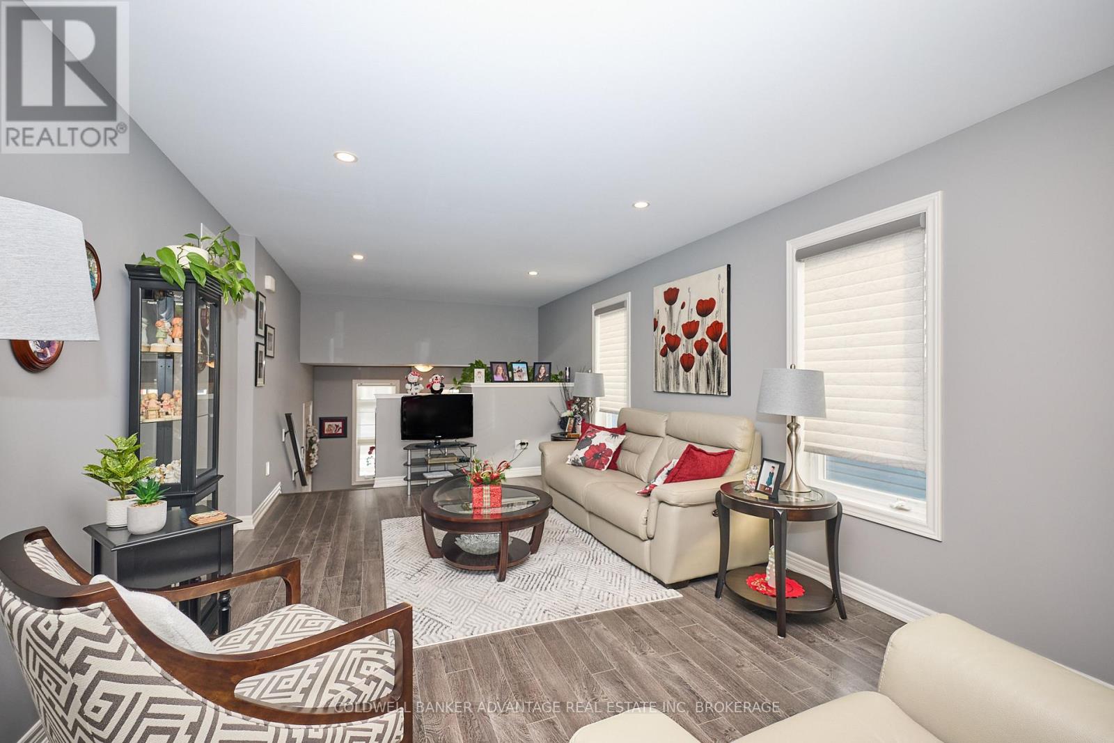 91 Scholfield Avenue S, Welland (Lincoln/crowland), Ontario  L3B 1N4 - Photo 8 - X12633218