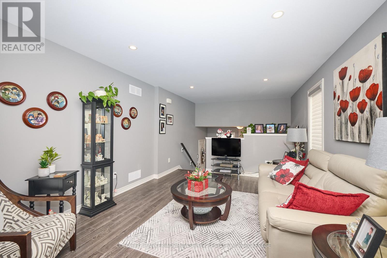 91 Scholfield Avenue S, Welland (Lincoln/crowland), Ontario  L3B 1N4 - Photo 9 - X12633218