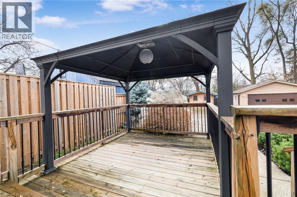 52 Charing Cross Street, Brantford, Ontario  N3R 2H3 - Photo 21 - 40783898