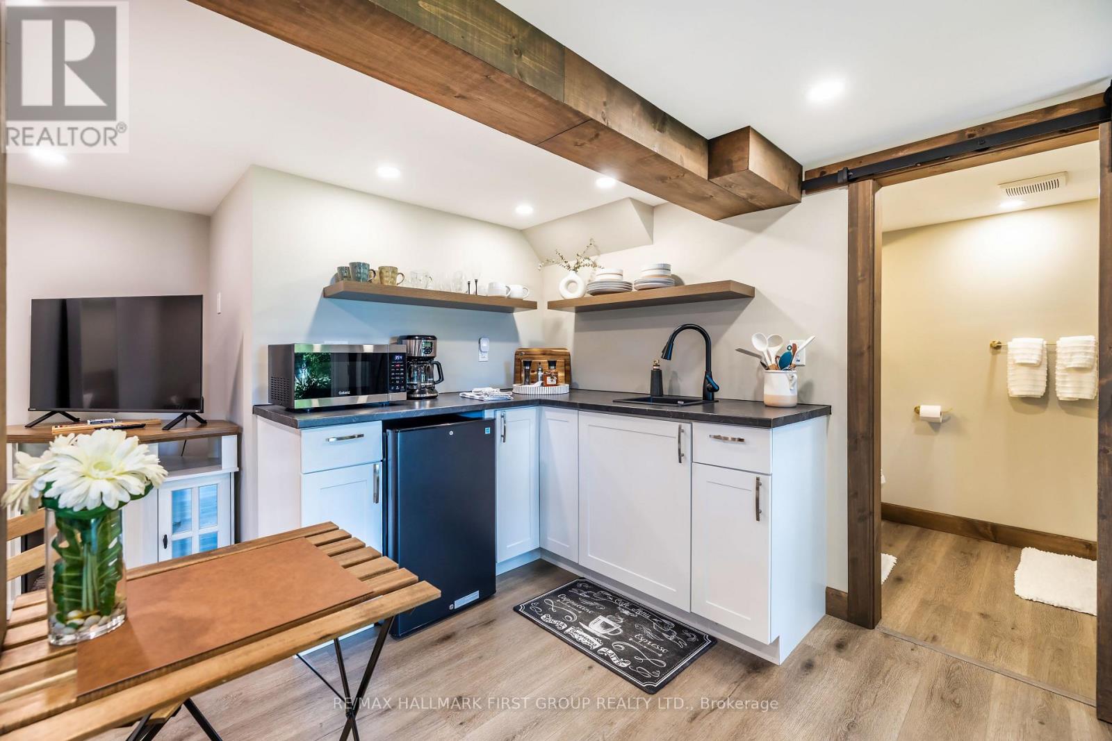 61 Druan Drive, Kawartha Lakes, Ontario  L0C 1G0 - Photo 28 - X12452710