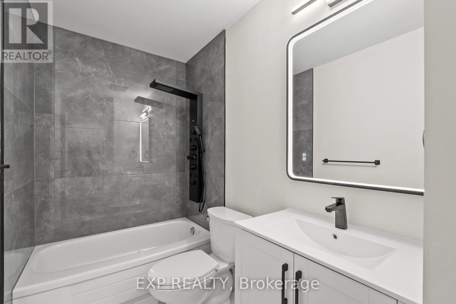 Ph113 - 942 Yonge Street, Toronto (Annex), Ontario  M4W 3S8 - Photo 18 - C12633216