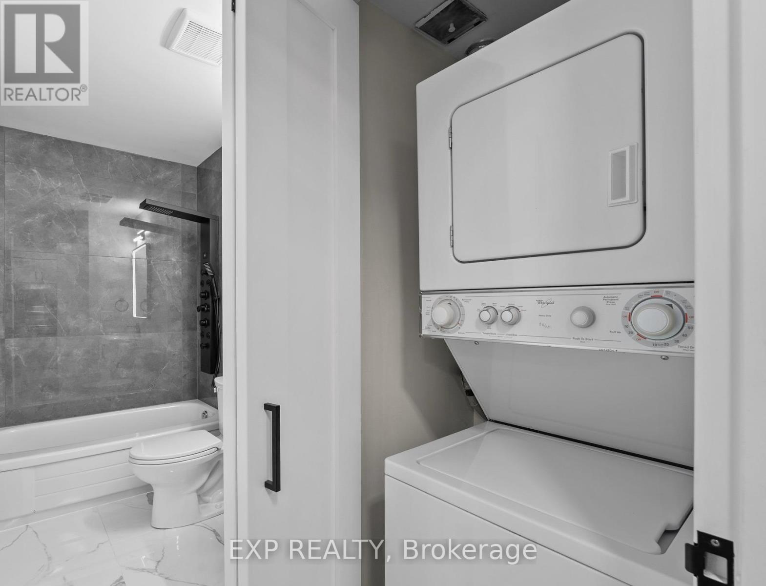 Ph113 - 942 Yonge Street, Toronto (Annex), Ontario  M4W 3S8 - Photo 19 - C12633216