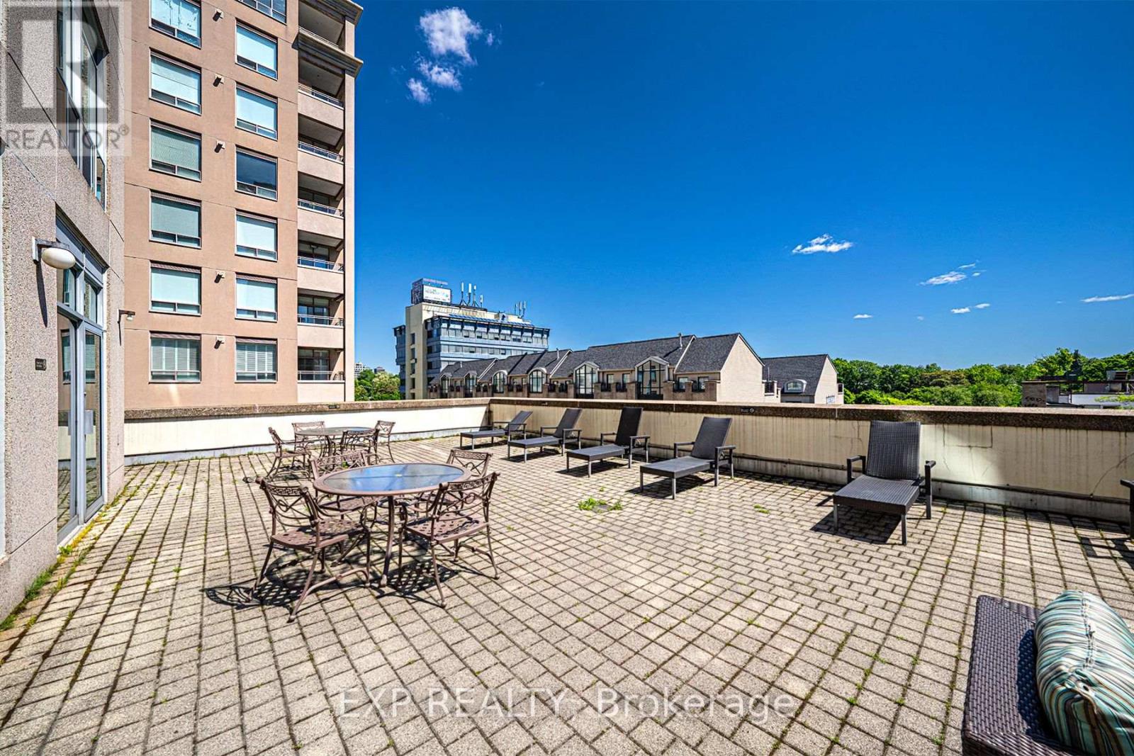 Ph113 - 942 Yonge Street, Toronto (Annex), Ontario  M4W 3S8 - Photo 21 - C12633216