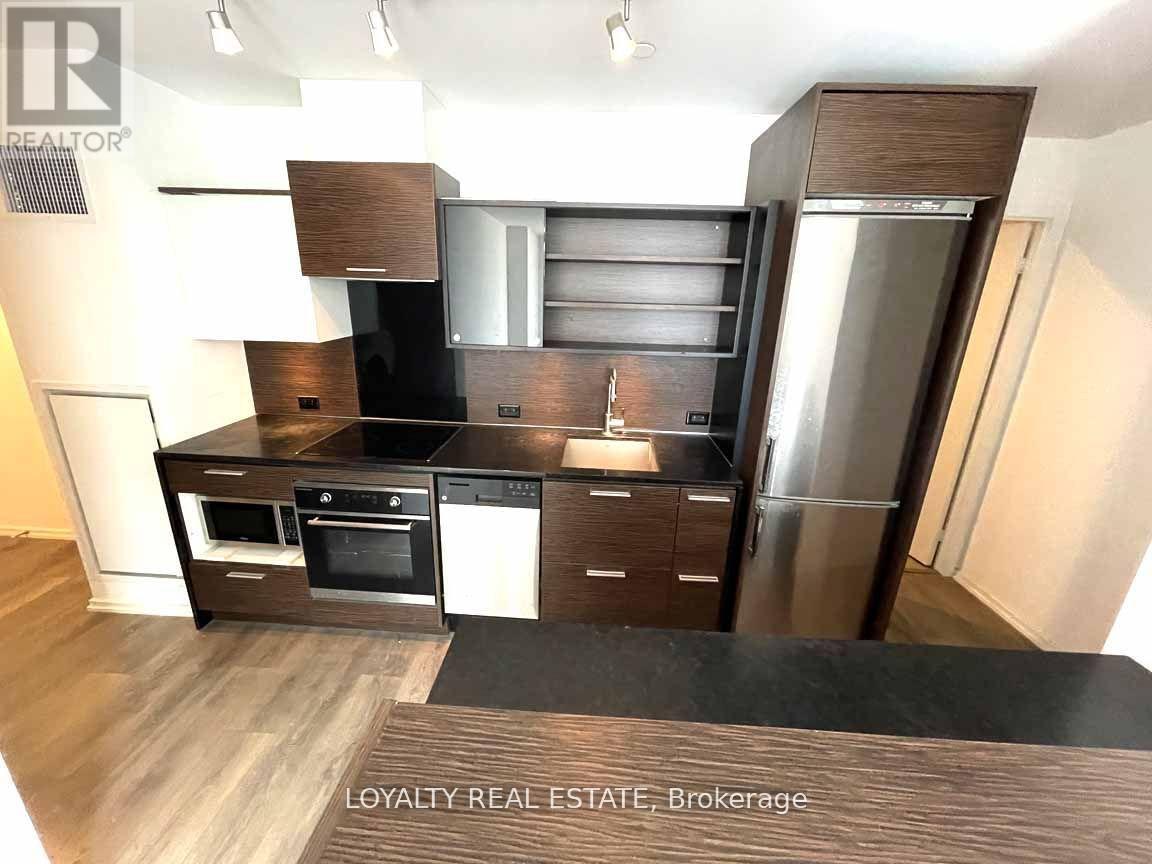 1101 - 75 St Nicholas Street, Toronto (Bay Street Corridor), Ontario  M4Y 0A5 - Photo 2 - C12633224