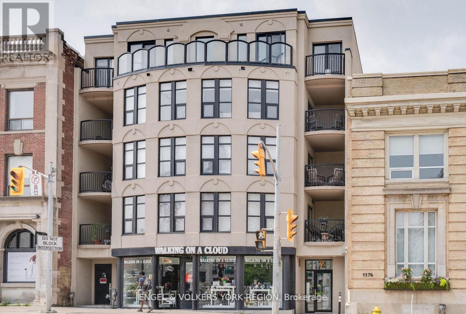 203 - 1174 Yonge Street, Toronto, Ontario  M4W 2L9 - Photo 2 - C12633228