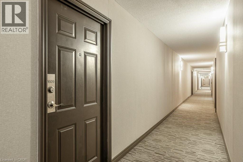 1270 Maple Crossing Boulevard Unit# 1609, Burlington, Ontario  L7S 2J3 - Photo 4 - 40786975
