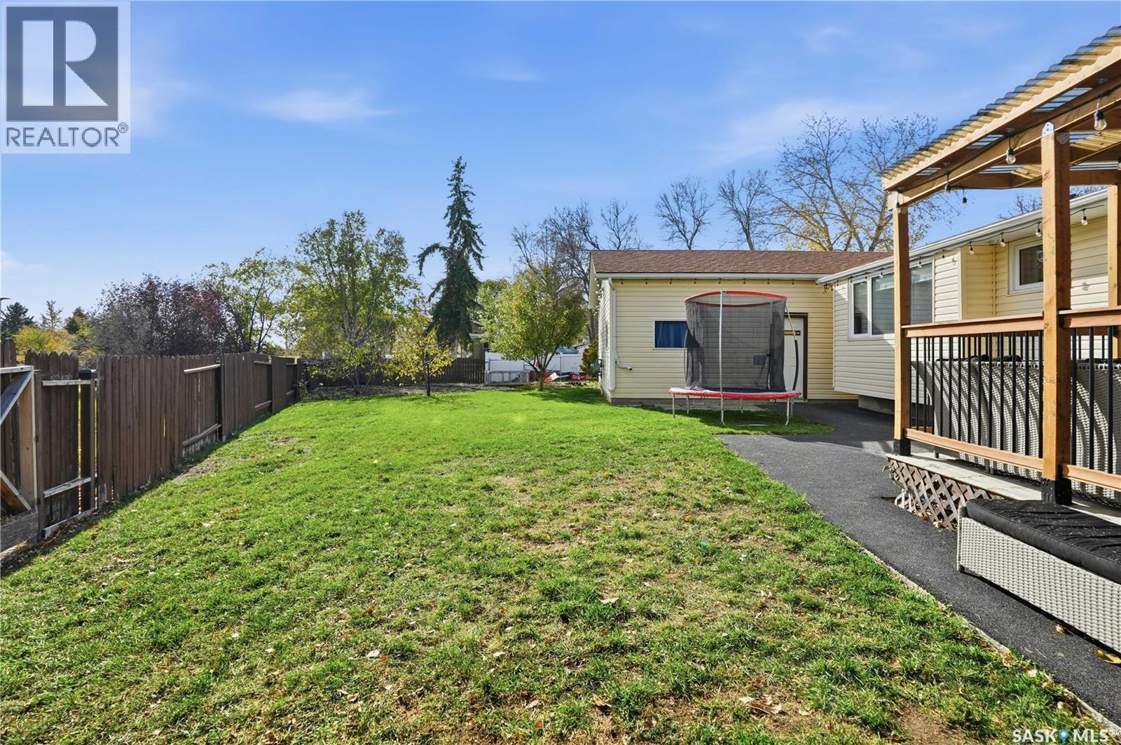 86 Mackenzie Crescent, Regina, Saskatchewan  S4N 5G5 - Photo 40 - SK025608