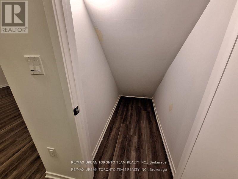 324 - 130 Honeycrisp Crescent, Vaughan (Vaughan Corporate Centre), Ontario  L4K 0N6 - Photo 9 - N12633232