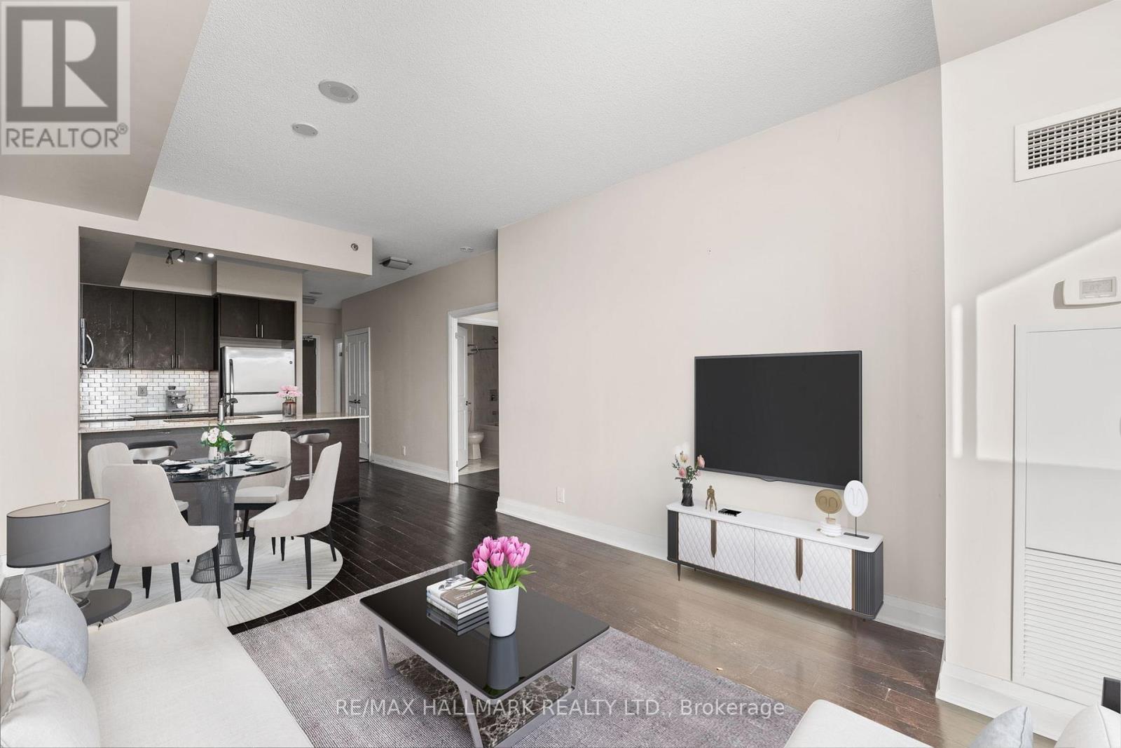 308 - 520 Steeles Avenue, Vaughan, Ontario  L4J 0H2 - Photo 2 - N12633240