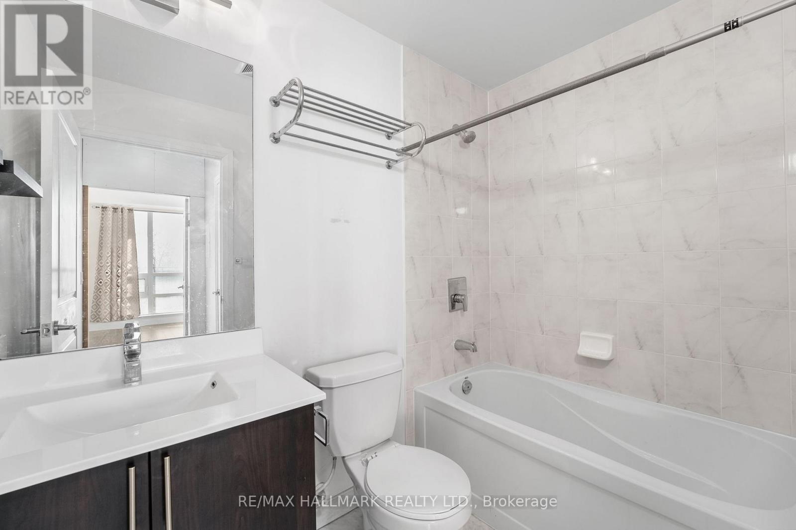 308 - 520 Steeles Avenue, Vaughan, Ontario  L4J 0H2 - Photo 7 - N12633240