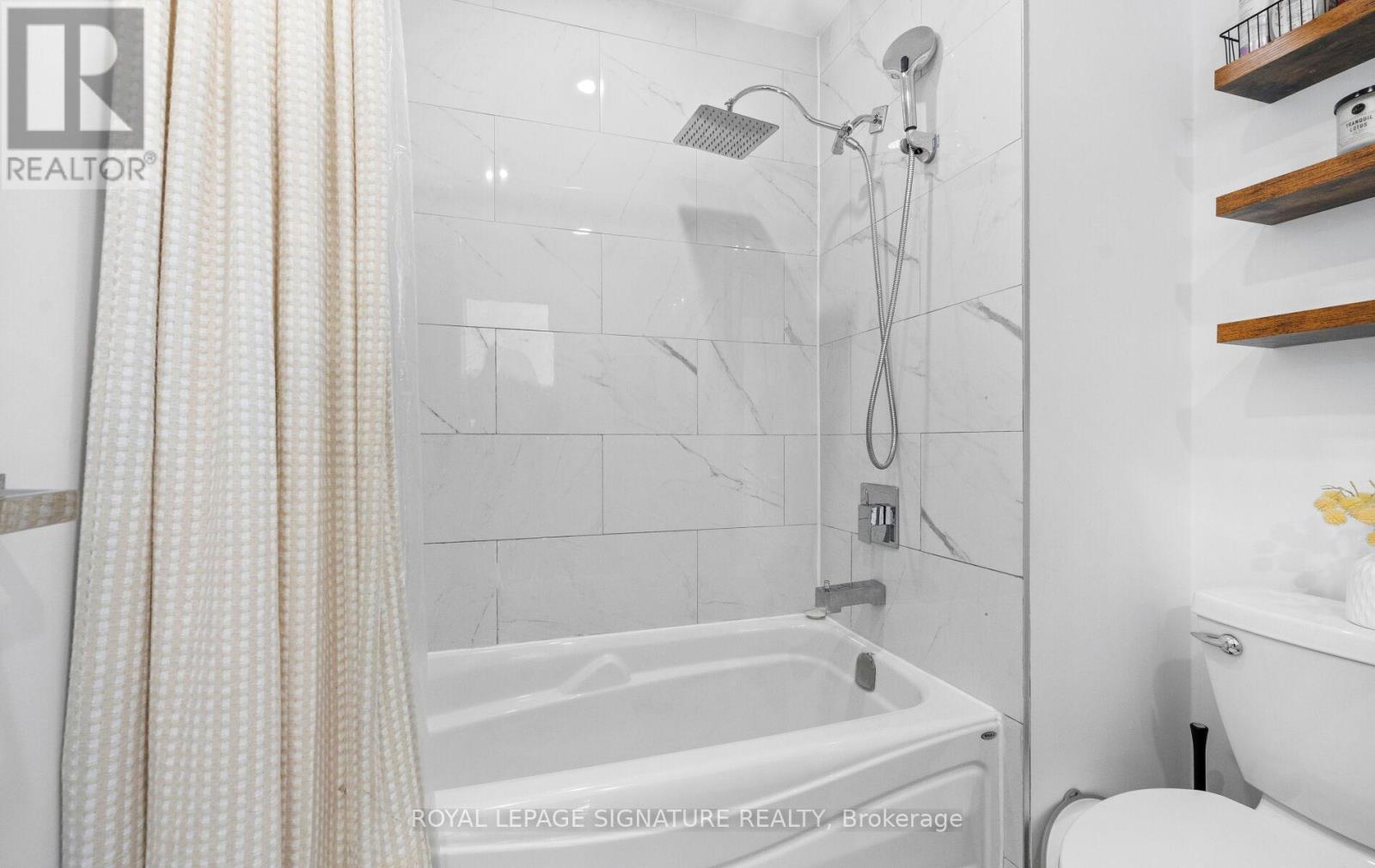 2320 Strawfield Court, Oakville, Ontario  L6H 6C2 - Photo 35 - W12556102