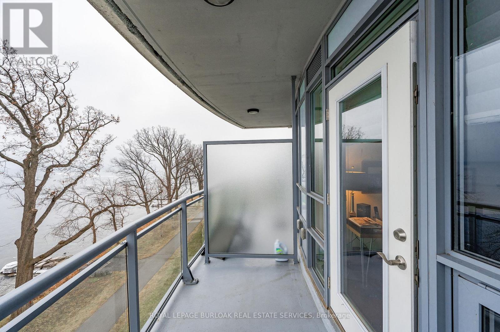 503 - 3500 Lakeshore Road W, Oakville, Ontario  L6L 0B4 - Photo 32 - W12629604